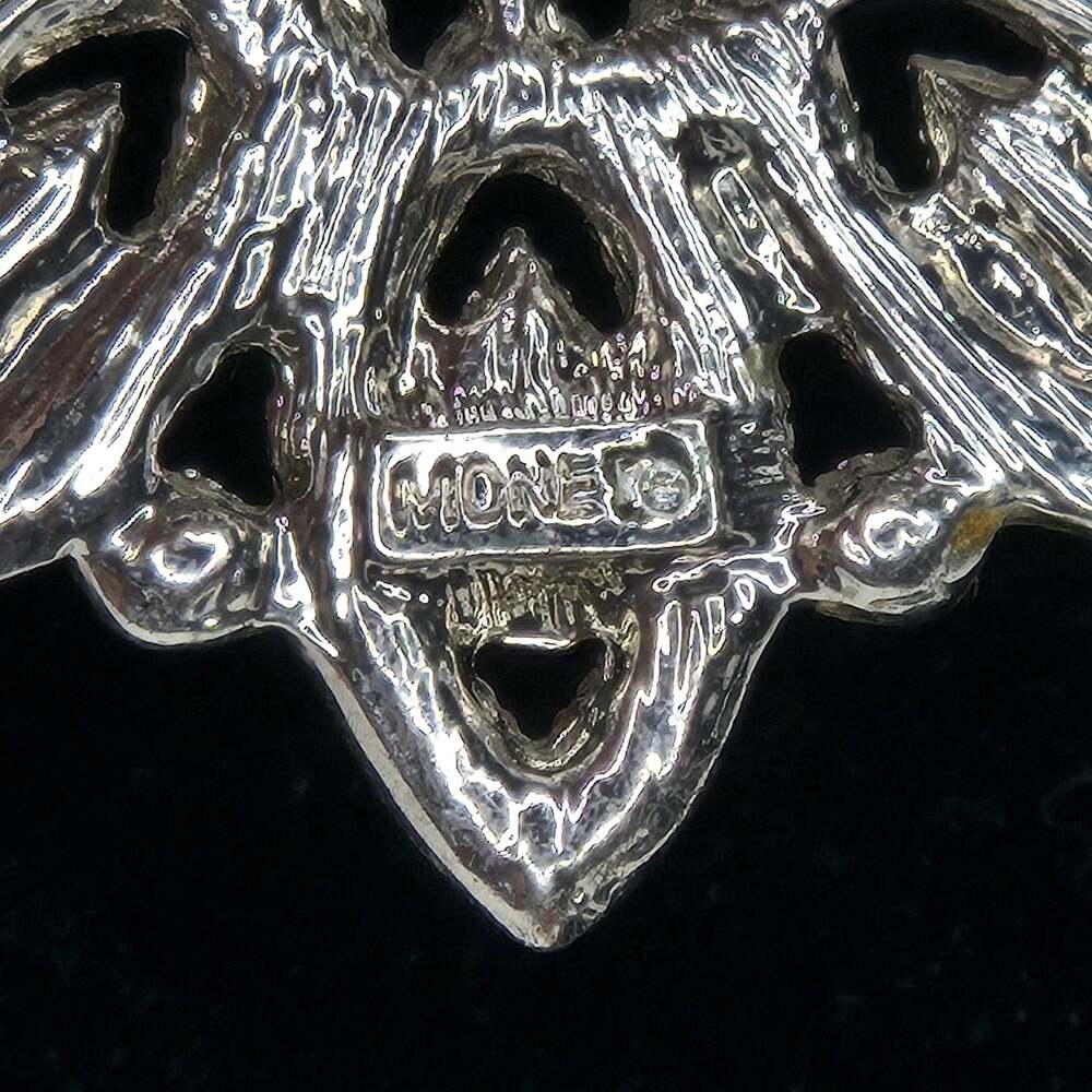 Vintage Monet Silvertone Blue and Clear Rhinestone Flower Mandala Brooch - Picture 3 of 5